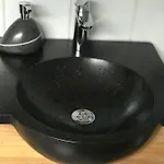 Le Chant Des Oiseaux - Au Pied De La Voie Cyclable Crevechamps